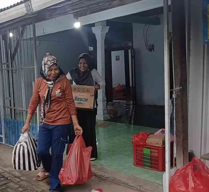 Jangan khawatir, stok masih banyak, kata Mbak Tiwi(Dokumentasi pribadi: Isti Yogiswandani)