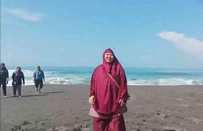 Healing dan Menikmati Saat Lebaran Dalam Keindahan Pantai Dewa Ruci(Dokumentasi pribadi: Isti Yogiswandani)