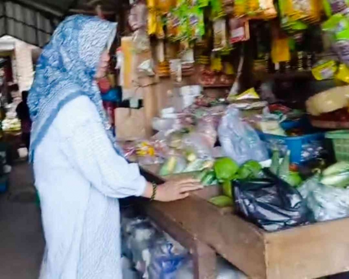 Pasar Krendetan (Dokumentasi pribadi: Isti Yogiswandani)