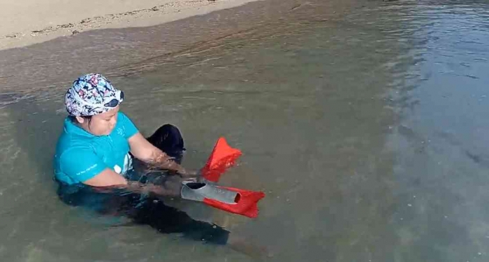 Elora mulai latihan renang, koleksi pribadi