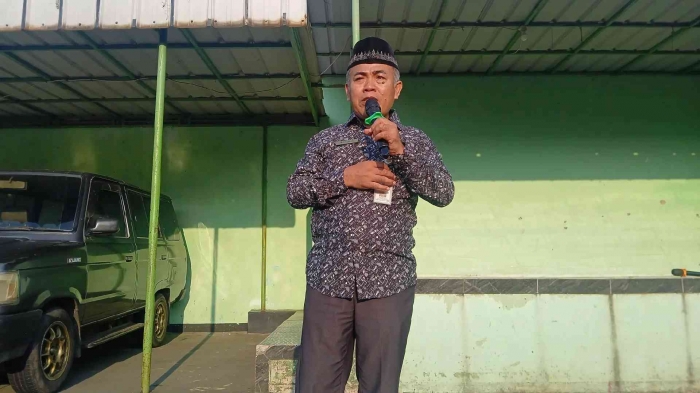 bapak Wahyudin Kepala SMPN 44 Jakarta/dokpri
