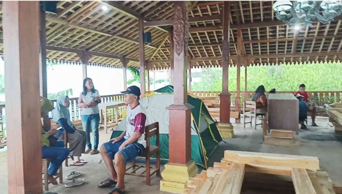 Meski tidak disetting, gedung yang ada cukup nyaman untuk bersantai (Dokumentasi pribadi: Isti Yogiswandani)