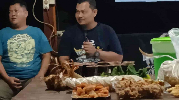 Mengawali Kebiasaan Makan Bersama CAF Mampiro yang Seru dan Berlimpah Manfaat Saat Camping(Dokumentasi pribadi: Isti Yogiswandani)