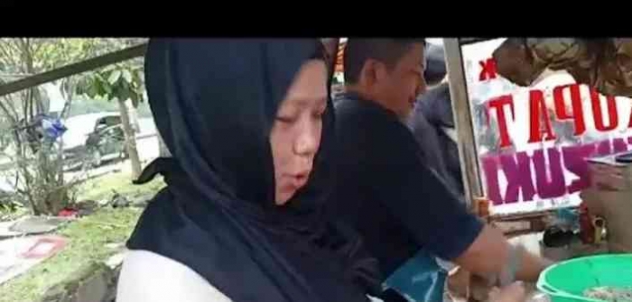 Kupat Tahu dan Ketoprak Suzuki (Foto Dokumentasi Pribadi).