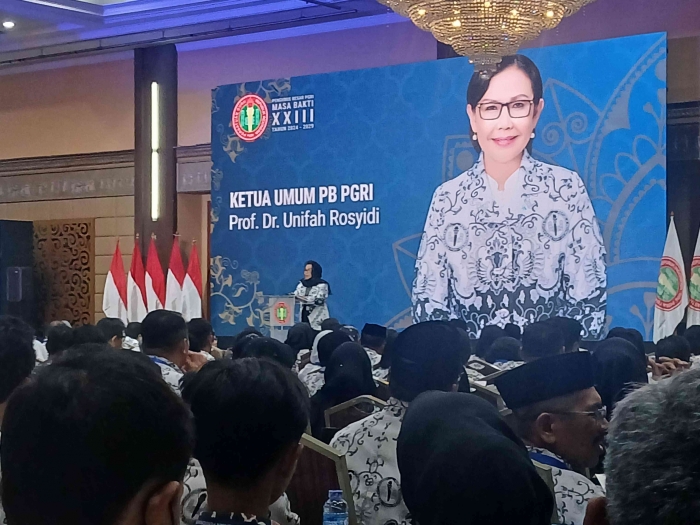 Sambutan ketua umum pb pgri/dokpri