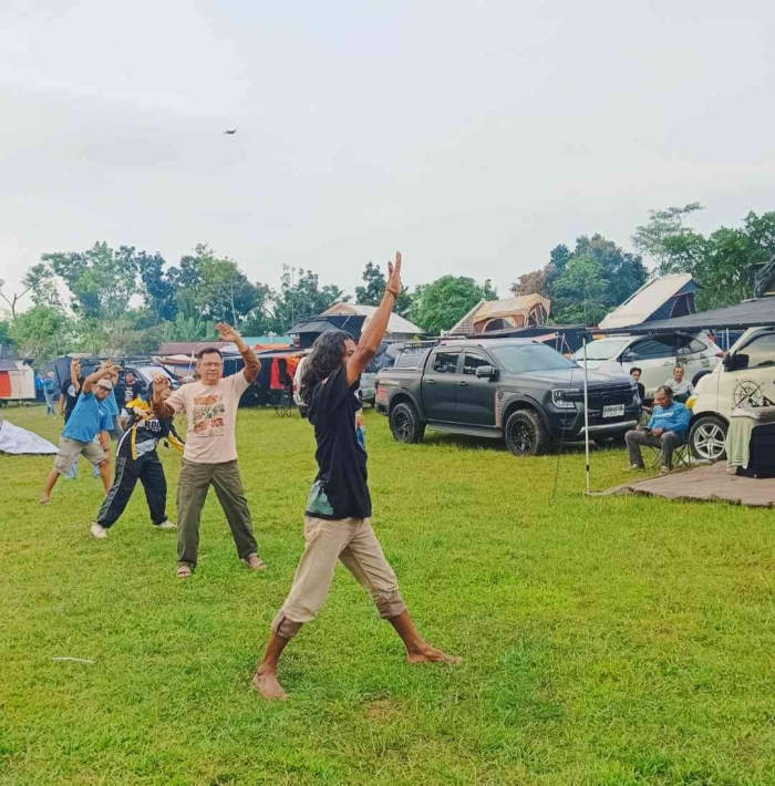 Senam di BKK Kendalsari Klaten (Dokumentasi pribadi: Isti Yogiswandani)