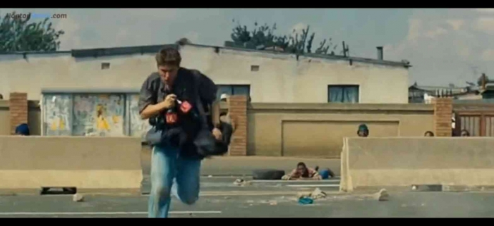 momen saat Greg berlari setelah membeli minuman