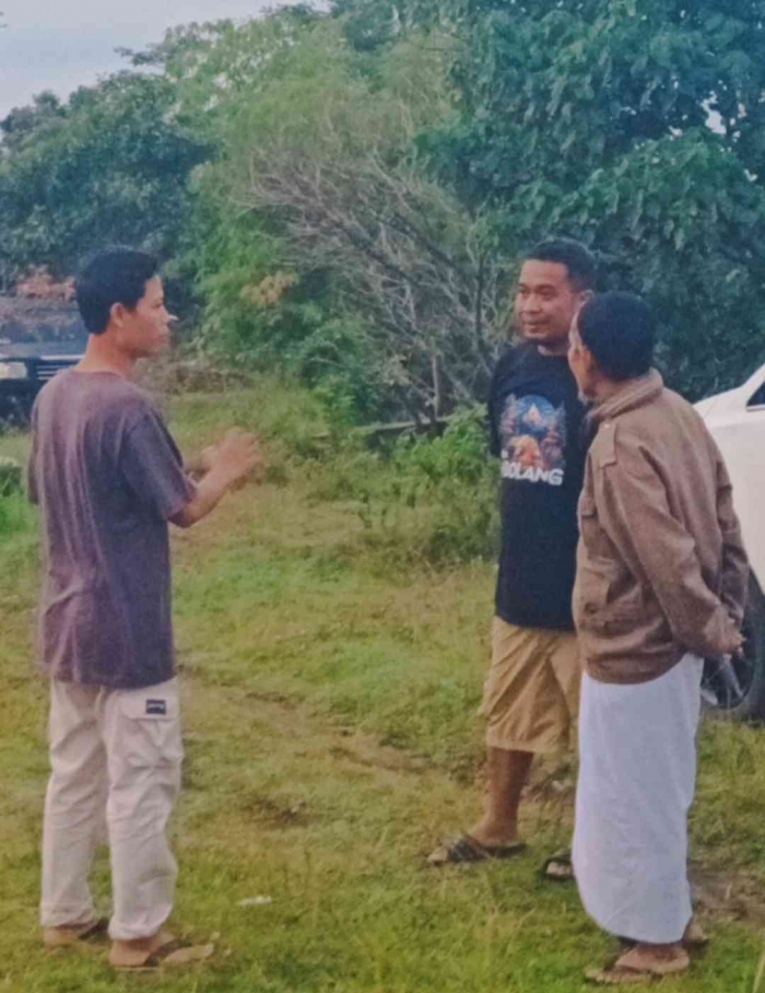 Ngobrol pagi(Dokumentasi pribadi: Isti Yogiswandani)