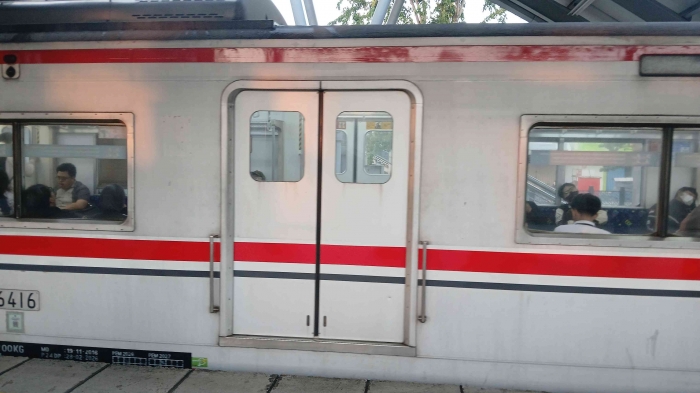 Gerbong kereta ditutup/dokpri