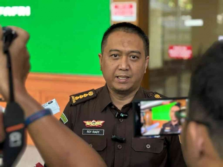 Kasus Rou Riady JPU: Jalani Sidang Nadiem Sehat dan Tidak Diinfus Halaman 1 ...