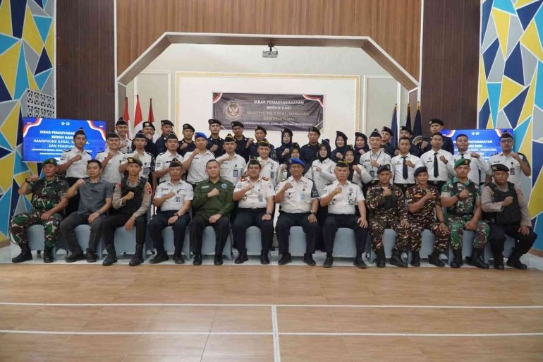 Anti Razia Riffat Rutan Banjarnegara Bergerak! Razia Gabungan dan Tes Urin Warnai Ikrar ...