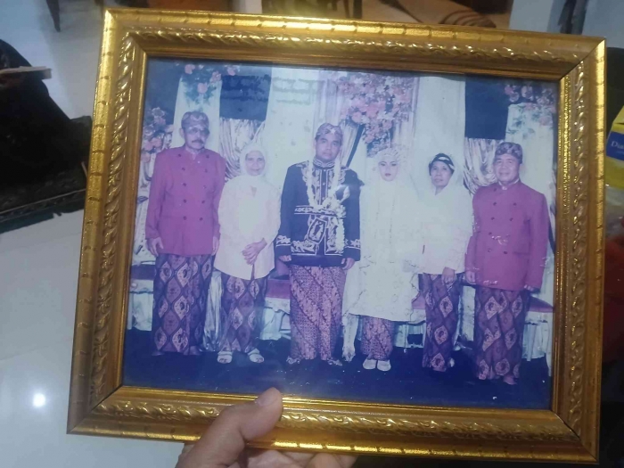 Foto kenangan saat Omjay menikah di Bandung tahun 1998/dokpri