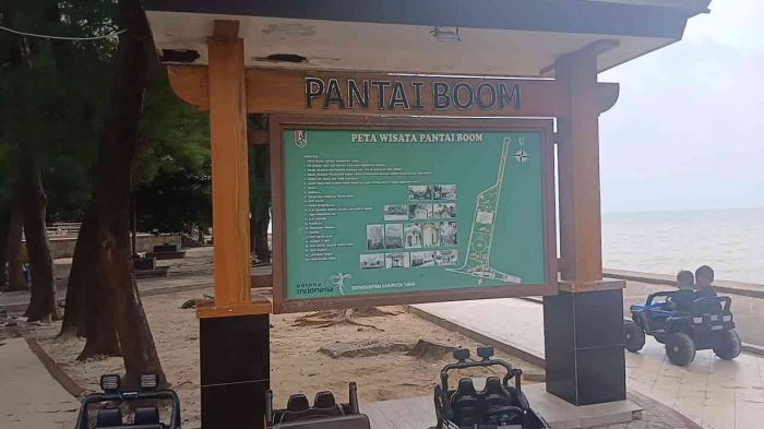 Peta wisata pantai Boom (Dokumentasi pribadi: Isti Yogiswandani)
