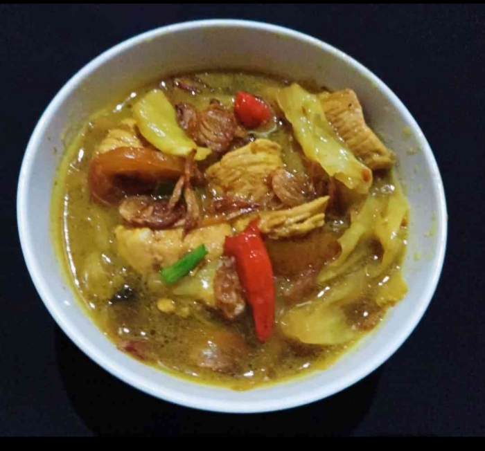 Tongseng (Dokumentasi pribadi: Isti Yogiswandani)