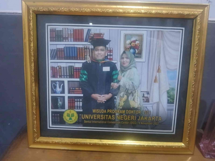 Foto wisuda Omjay/dokpri