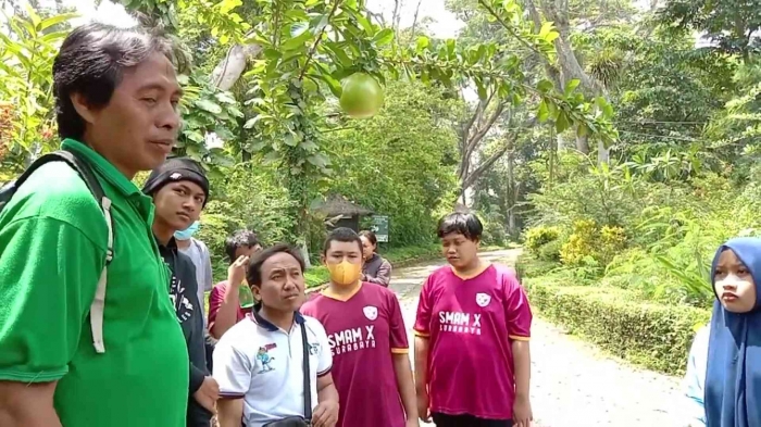 Suasana di PPLH yang sejuk dan menyegarkan untuk belajar (dokumentasi pribadi)