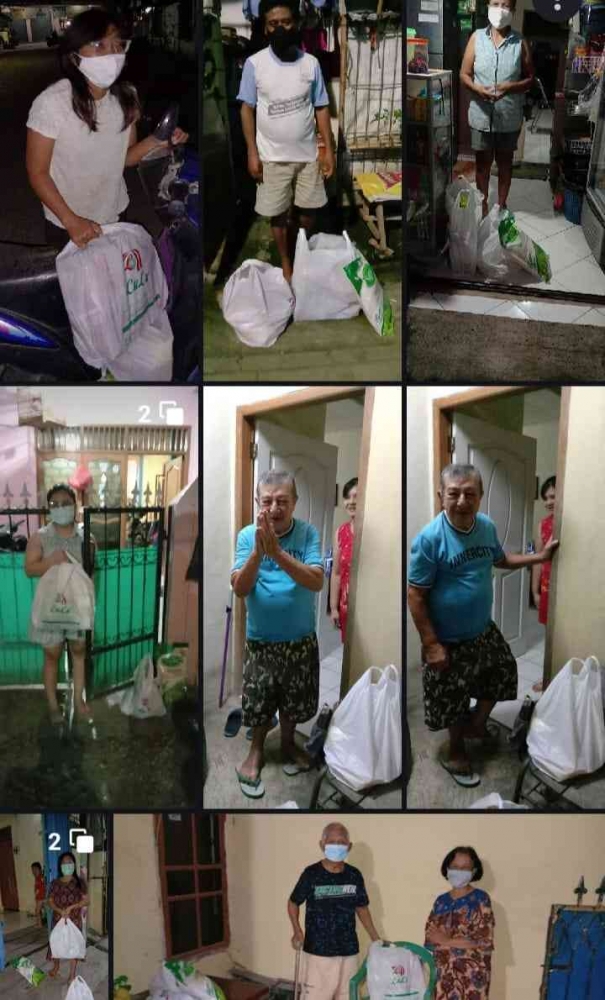 Berbagi sembako kepada lansia pengamalan sila kedua pancasila. Foto dokpri