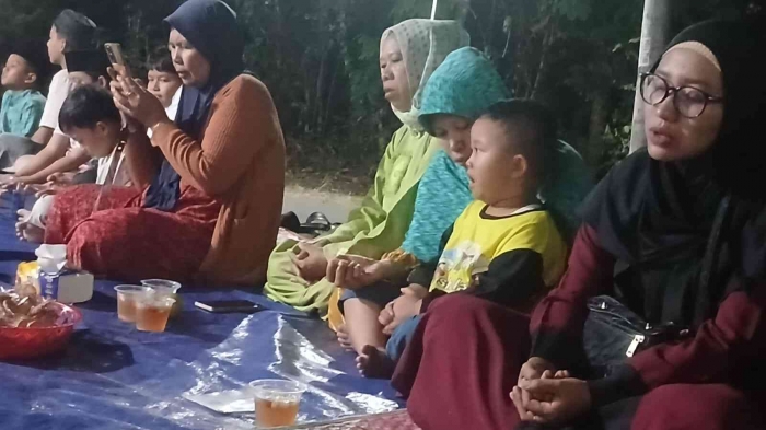 Acara Suran RT 11 (Dokumentasi pribadi: Isti Yogiswandani)