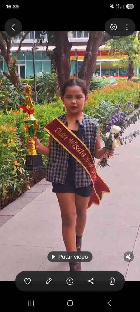 Foto tangkap layar dari video kitiman dari murid SD Tarsisius Vireta. Foto dokumentasi pribadi.