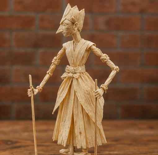 Wayang kulit jagung dibuat dari klobot kering dengan sentuhan kreativitas dan semangat ramah lingkungan. (Sumber foto: Jandris_Sky)