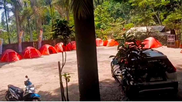 Tenda untuk camping para anak langit sudah dipersiapkan panitia (Dokumentasi pribadi: Isti Yogiswandani (