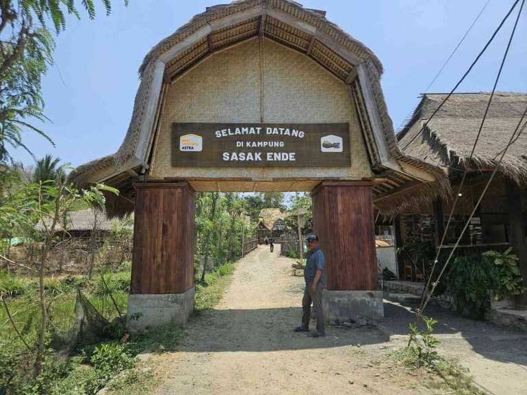 Ende Menyusuri Jejak Sasak Tempo Dulu di Kampung Adat Ende Lombok Halaman 1 ...
