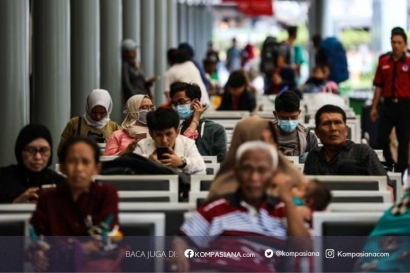 Naik LRT Jakarta agar Jakarta tidak macet.