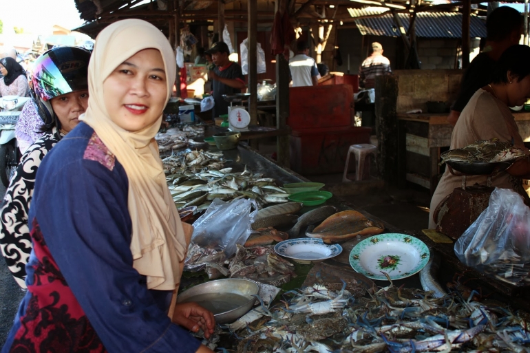 Ikan segar bahan masakan khas Belitung : gangan