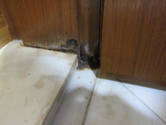 Supplier Kaki Cubicle Toilet BatuBeling Bandung Terbaik No#1 3 cubicle toilet