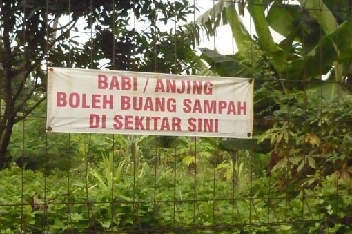 Caci Maki Untuk Orang Yang Buang Sampah Sembarangan Kompasiana Com