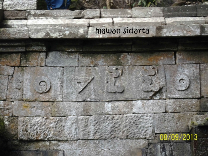 13793419451591278945