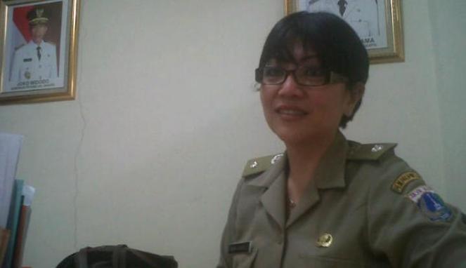 Lurah Cantik Lenteng Agung Susan Jasmine Zulkifli (img-loveindonesia.com)