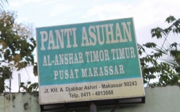 Papan Nama Panti Asuhan Al-Anshar Timor Timur