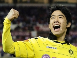 (Kagawa dilepas Dortmund ke MU karena sang pemain tidak ingin memperpanjang kontrak)