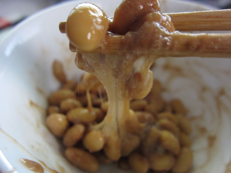Natto: Sumber (commons.wikimedia.org)