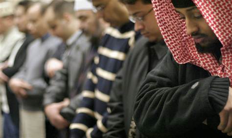 http://media4.s-nbcnews.com/j/msnbc/Components/Photos/040201/muslim_voters/040201_muslimvote_prayer2.grid-6x2.jpg