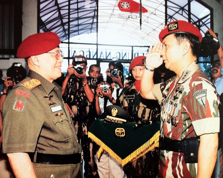 Jenderal Besar Ah Nasution Prabowo Dan Rivalitas Tni Kompasiana Com