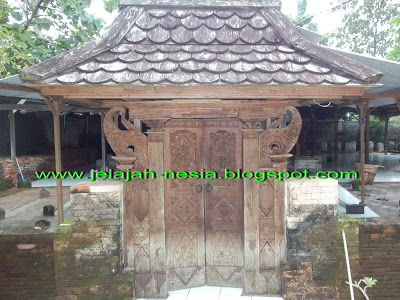 Nuansa Mistis Di Makam Sunan Bejagung - Tuban - Kompasiana.com