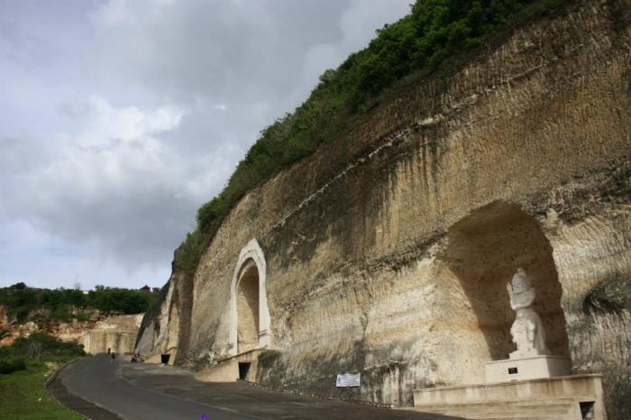 Hasil gambar untuk pantai pandawa bali