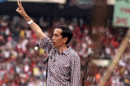 Jokowi wajar memilih orang yang bisa bekerja sama dengannya. Termasuk BLP. Salahkah BLP memilih lulusan Harvard untuk bekerja sama dengannya? Credit : Detik
