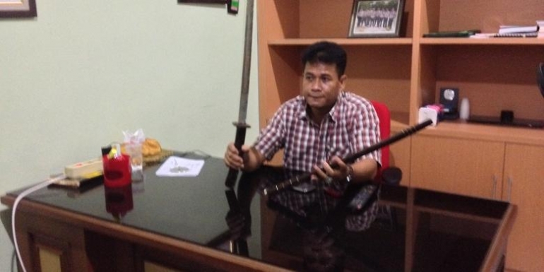 http://sosbud.kompasiana.com/2015/03/04/begal-dan-begitu-banyak-faktornya-704920.html