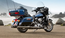 (Harley Davidson Electra Glide 2013 - foto: autoevolution.com)