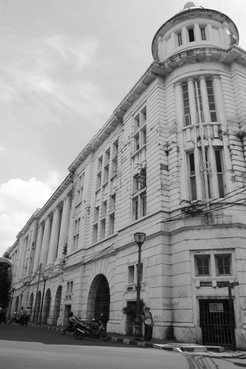 WPC 2 Sudut sudut Kota Tua dalam Nuansa Hitam Putih oleh WPC 2 Sudut sudut Kota Tua dalam Nuansa Hitam Putih oleh