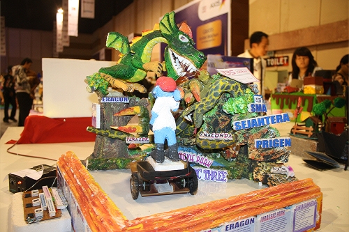 Revolusi Mading Majalah Dinding Part 1 Halaman All