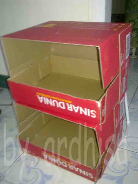 Membuat Lemari dari Kardus Bekas Membuat Lemari dari Kardus Bekas
