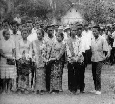 Persiapan Menuju Ladang Pembantaian oleh Agus Sutondo  Persiapan Menuju Ladang Pembantaian oleh Agus Sutondo