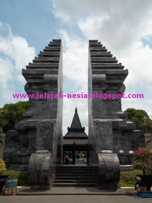 Wisata Sejarah Makam Bung Karno Di Blitar Kompasiana Com Wisata Sejarah Makam Bung Karno Di Blitar Kompasiana Com