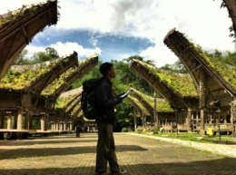 Imam backpacking di Kete' Kesu', Tana Toraja