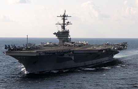 USS Carl Vinson, sumber: Wikipedia.org