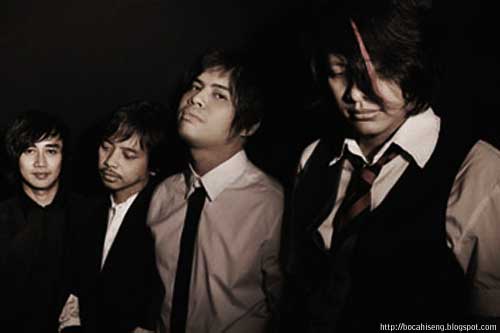 GIGI Band (sumber -- http://bocahiseng.blogspot.com dan http://egasakti.wordpress.com)